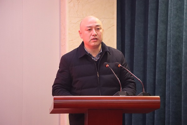 乐投官网平台党委副书记、工会主席贾向军发表致辞.jpg