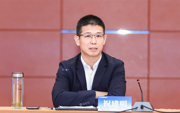 乐投官网平台总经理祝建明作总结讲话.jpg